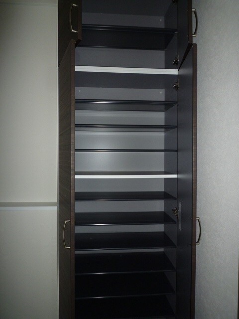 物件内観写真17　(写真は101号室です。)