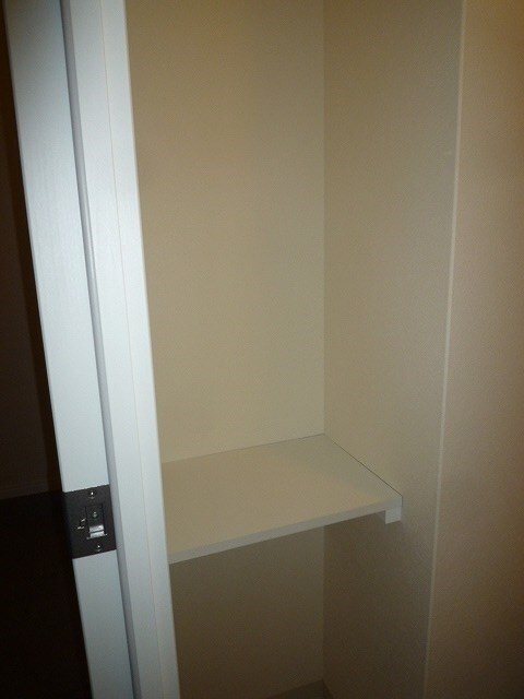 物件内観写真23　(写真は101号室です。)