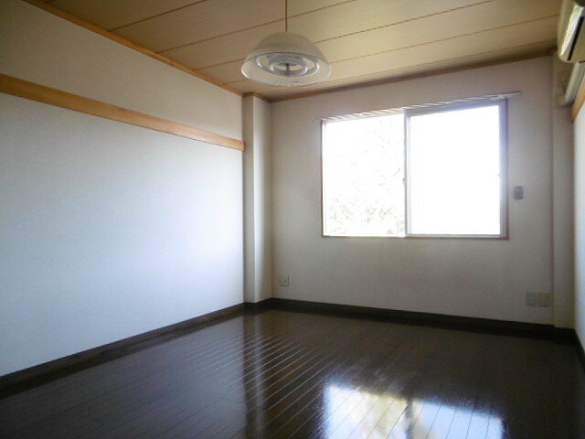 物件内観写真5　(※写真は　202号室)