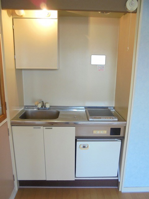 物件内観写真3　(写真は202号室です（参考）)