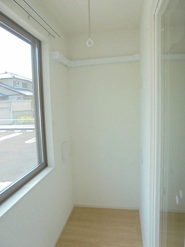 物件内観写真9　(写真は102号室です（参考）)