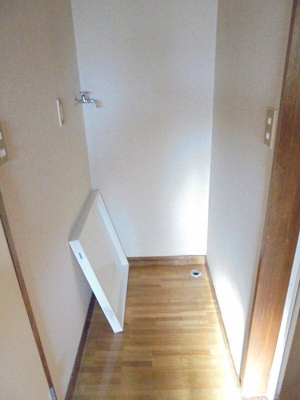 その他(写真は103号室です（参考）)