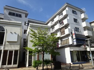 コーポ懐石舎外観写真