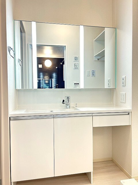 物件内観写真12　(写真は102号室です（参考）)