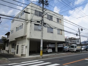 サンフラワー三輪外観写真