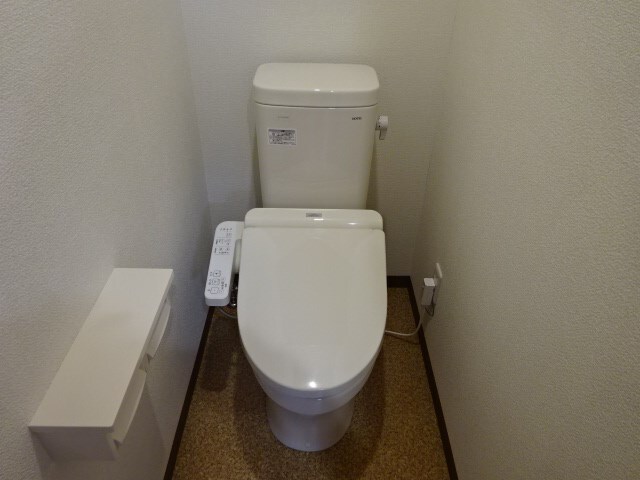 物件内観写真3　(※参考写真（写真は105号室）)