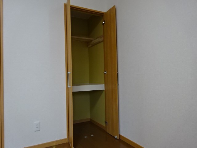 物件内観写真11　(※参考写真（写真は105号室）)