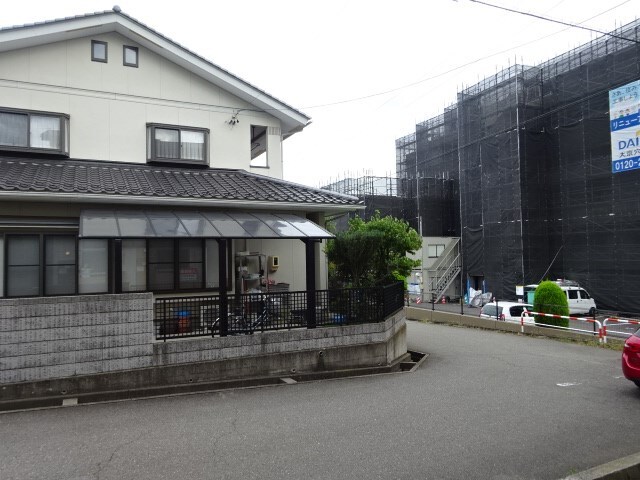 物件内観写真13　(※参考写真（写真は105号室）)