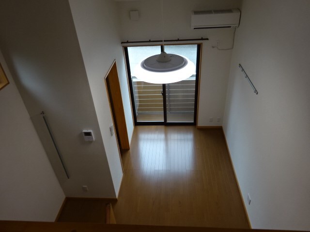 物件内観写真18　(※参考写真（写真は105号室）)