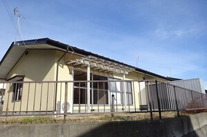 平柴台長屋外観写真