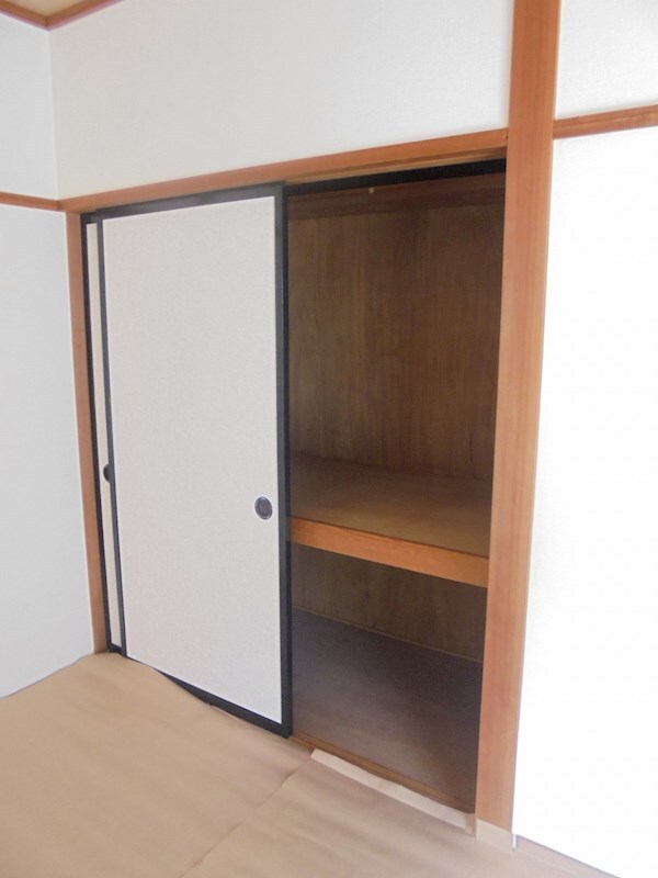収納(写真は102号室です（参考）)