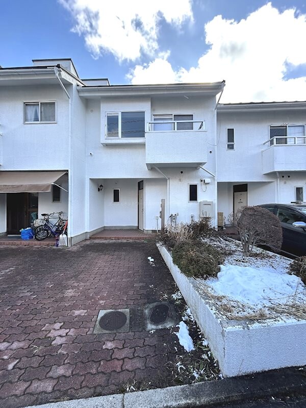 物件内観写真5　(写真は205号室です。（参考）)