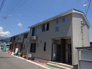 シャルマン櫻街　十番館外観写真
