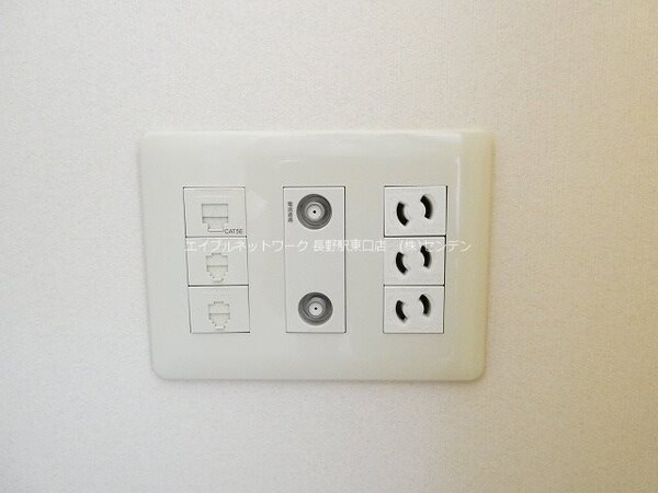 その他(※写真は別号室です（参考）)
