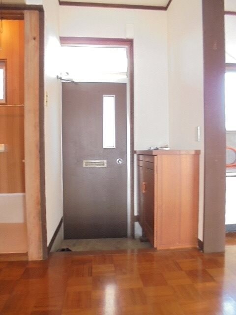 物件内観写真16　(写真は203号室です。（参考）)