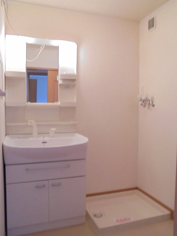 物件内観写真14　(写真は202号室です（参考）)