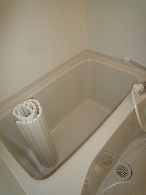 物件内観写真26　(写真は102号室です)