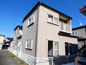 三上貸住宅Ｄ外観写真