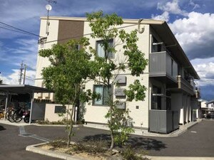 シャーメゾンSHIMA外観写真