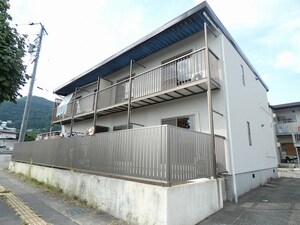 ヴィラ上松A外観写真