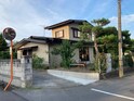 三輪２階建貸家