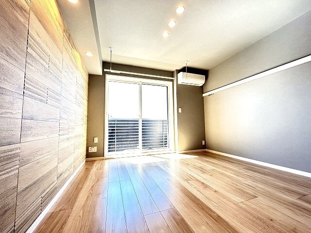 物件内観写真4　(写真は303号室です（参考）)