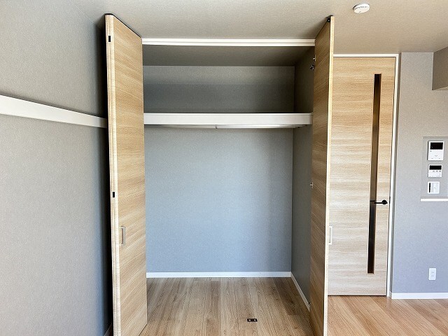 物件内観写真11　(写真は303号室です（参考）)