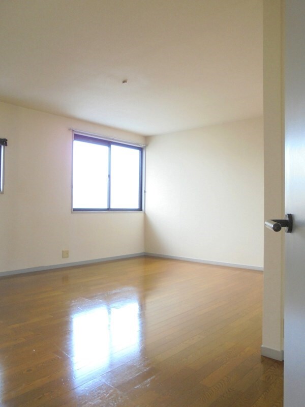 物件内観写真32　(写真は202号室です。（参考）)