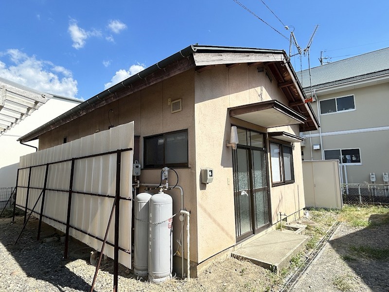 高田倉石様貸家D