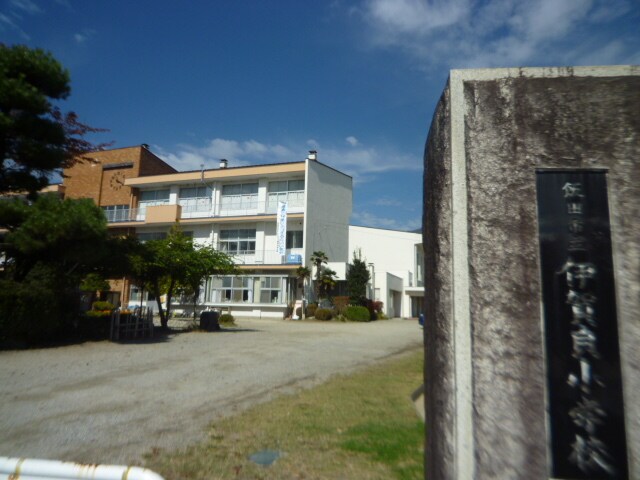 飯田市立伊賀良小学校