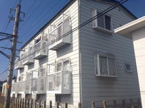 飯田線（長野県内） 元善光寺駅 2階建 築28年の外観写真