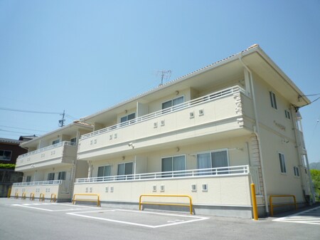 GOOD　YAZAWA外観写真