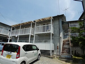 フラットいまかつ外観写真