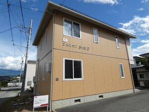 シャルマンさつきＢ外観写真