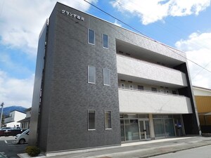 グランデ松川外観写真