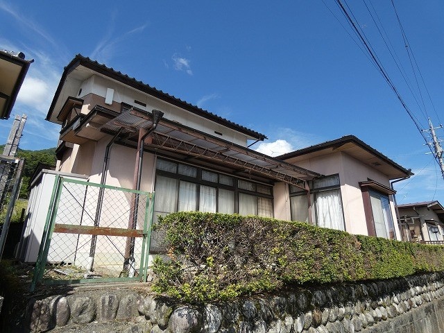 滝の沢戸建住宅の物件外観写真