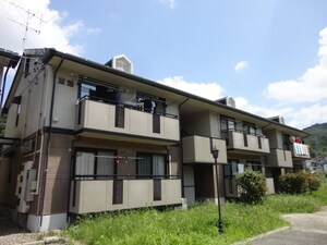 ヒメッツハイツ東館外観写真
