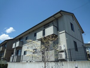 プロヴァンスD外観写真