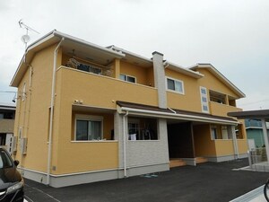 トリニティ岩村田I外観写真