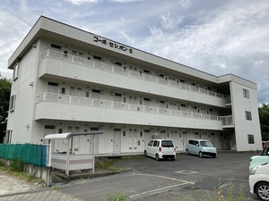 コーポセシボンS外観写真