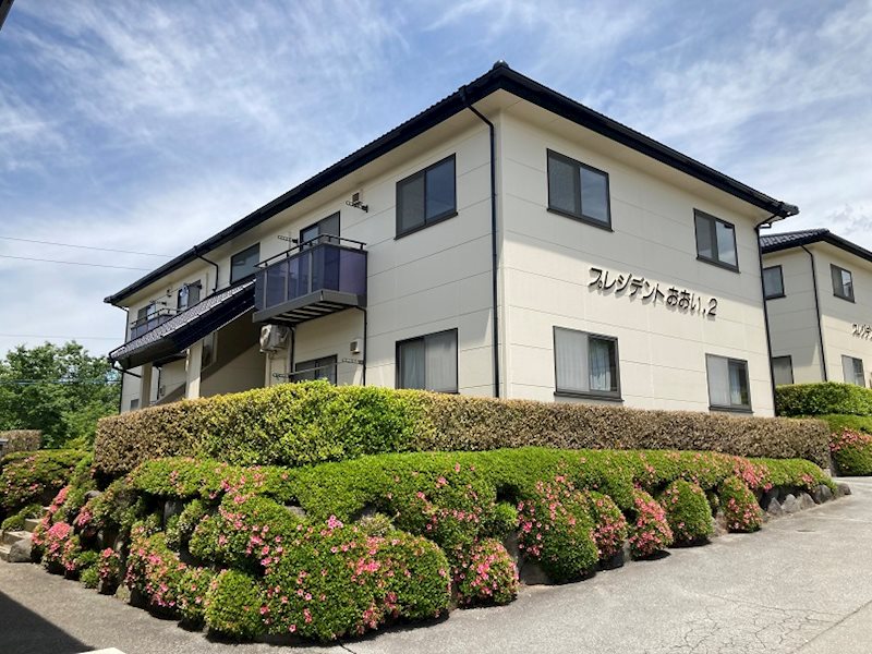 プレジデントおおい　2号館