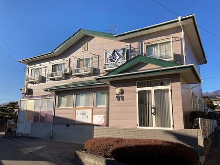 スタジオアパートV1外観写真