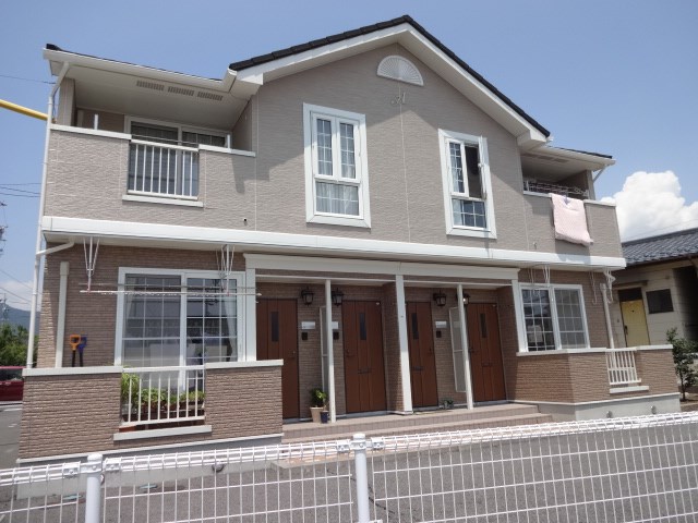 ファミーユ古里A棟