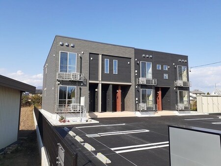 プレステージ・佐久平外観写真