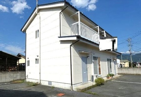 ハイツ根石Ａ棟外観写真