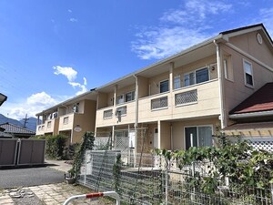 メゾンアプリコット外観写真