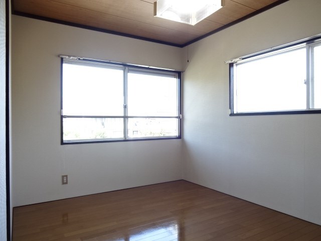 物件内観写真8　(写真は201号室です（参考）)