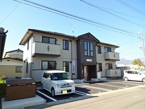 テソロ外観写真