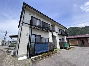 ハイツかねみ外観写真