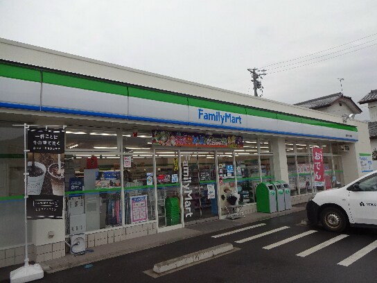 ファミリーマート 長野松代町東条店